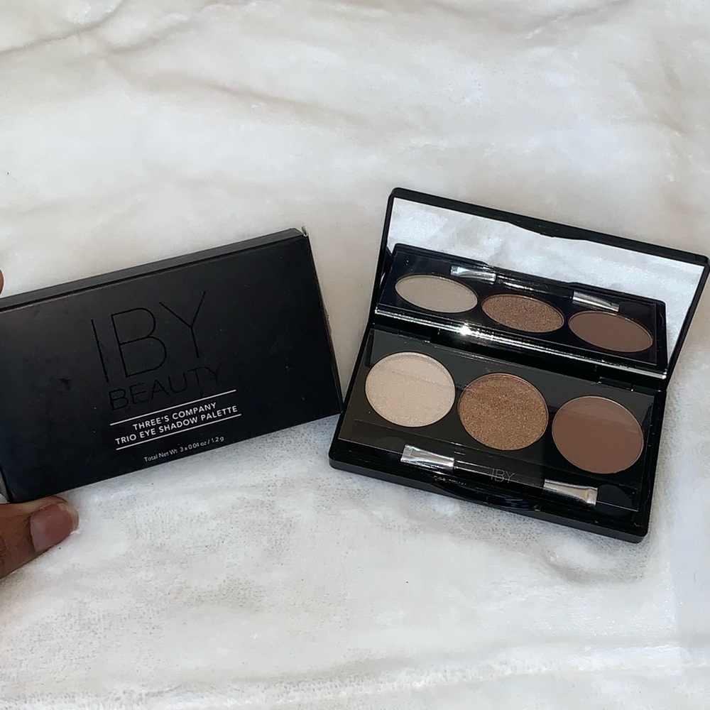 Eyeshadow Palette
